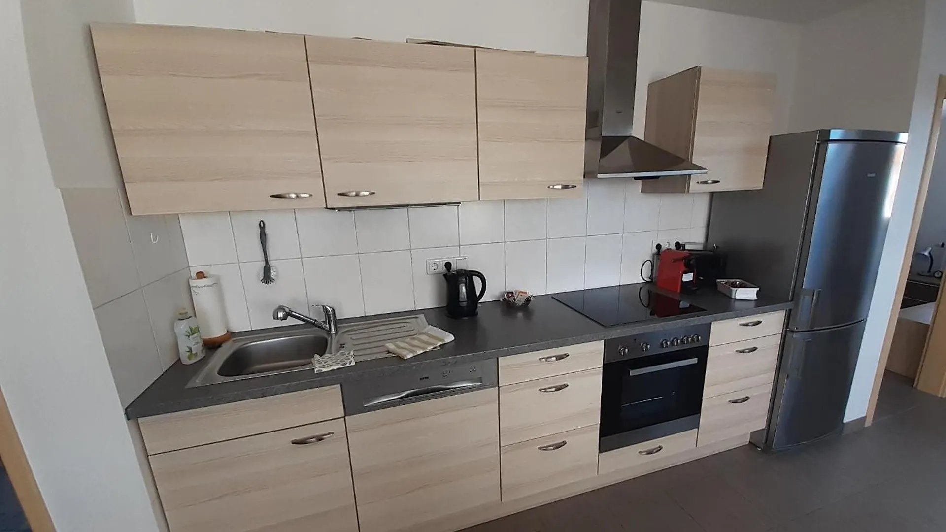 Apartment Fewo Steinhohle, Dg 45Qm, 1 Schlafzimmer & 1 Wohn-Esszimmer Mit Bett Sulzbach am Main